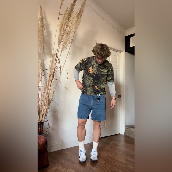 Old Navy Lightweight Thermal Long Sleeve Shirt - Picture 2 of 4